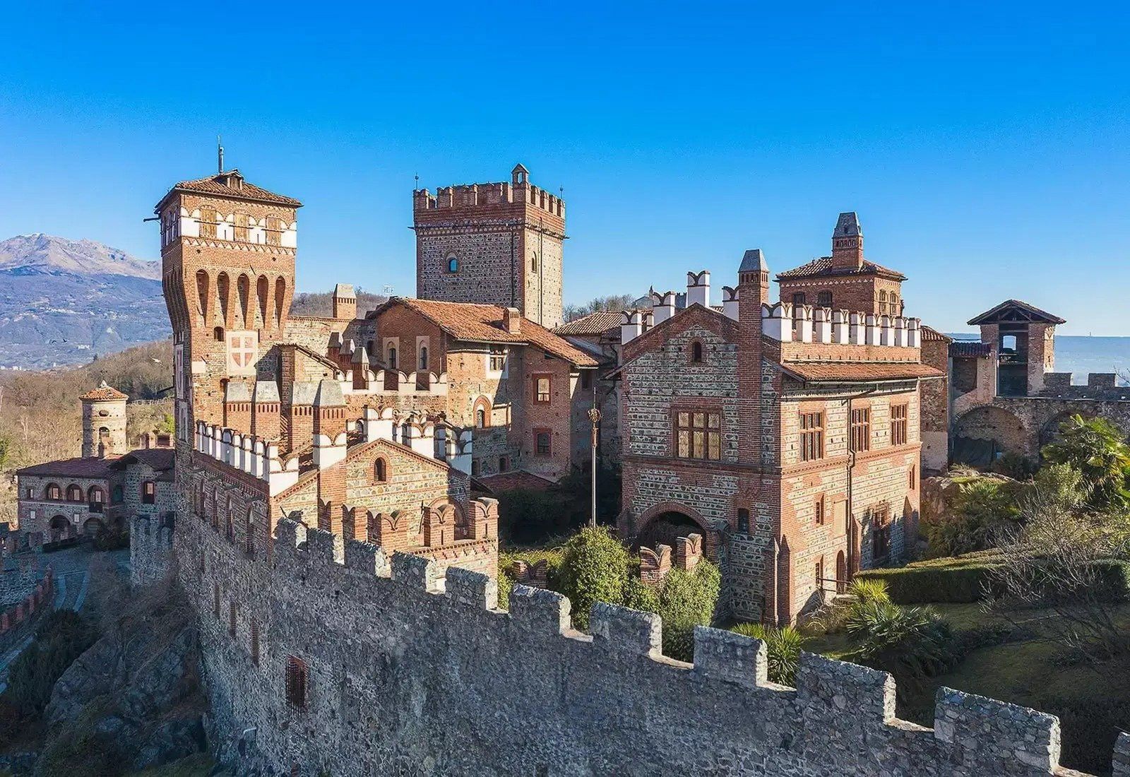 Pavone Canavese, Piemont zu verkaufen