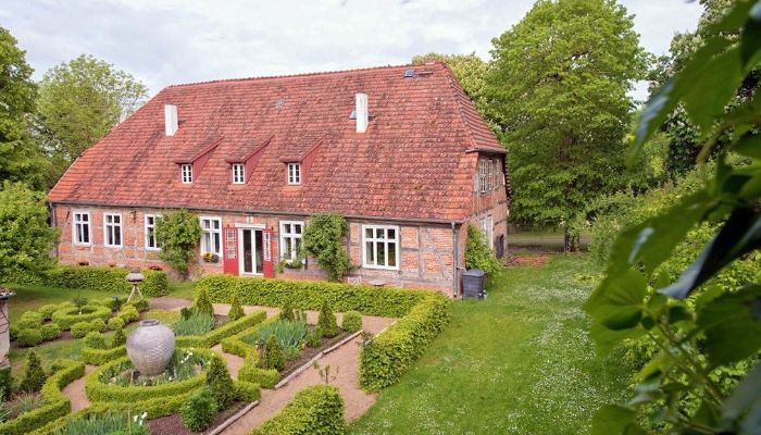 Herrenhaus/Gutshaus kaufen 17153 Markow, Mecklenburg-Vorpommern,  Deutschland