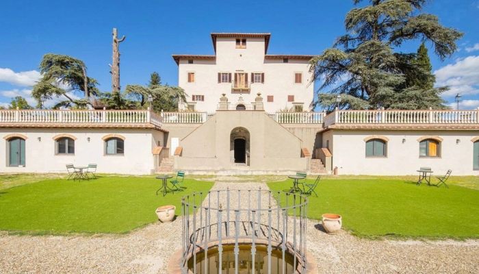 Luxuriöser Italien-Retreat: Renaissance-Villa bei Florenz