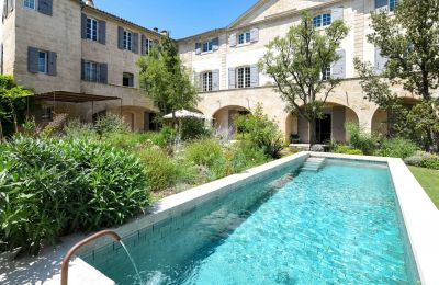 Herrenhaus/Gutshaus kaufen 84000 Avignon, Provence-Alpes-Côte d'Azur, Foto 1/50