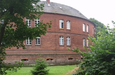 Historische Immobilie kaufen Kędzierzyn-Koźle, Wyspa 3, Oppeln, Rückseite