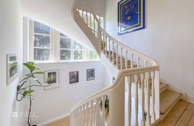 Historische Villa kaufen Bonn, Nordrhein-Westfalen, Treppenhaus 