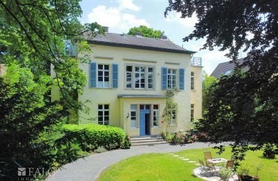 Historische Villa kaufen Bonn, Nordrhein-Westfalen, Außenansicht 