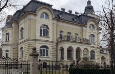 Historische Villa kaufen Bielsko-Biała, Mickiewicza 27, Schlesien,, Vorderansicht