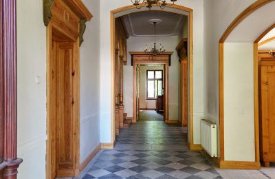 Schloss kaufen Kowary, Senatoryjna 1, Niederschlesien, Eingangshalle
