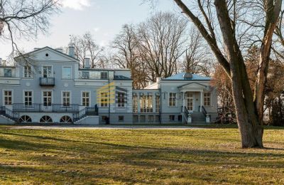 Herrenhaus/Gutshaus kaufen Ojrzanów, Pałac w Ojrzanowie, Masowien, Rückseite