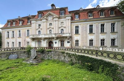 Historische Immobilien, Schloss Olbersdorf in Niederschlesien - Pałac w Roztoczniku