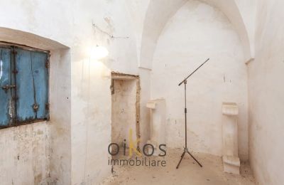 Historische Immobilie kaufen Francavilla Fontana, Apulien, Foto 33/34