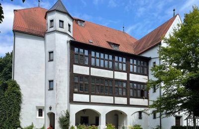 Schloss kaufen 84375 Kirchdorf am Inn, Hofmarkstraße 2, Bayern, Foto 1/47
