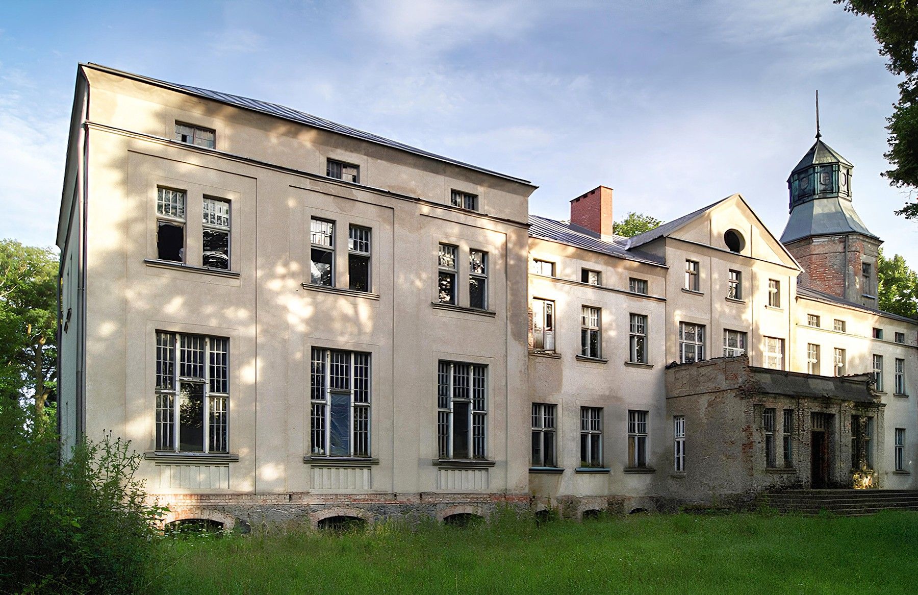 Fotos Żelmowo: Schloss Sallmow in Westpommern