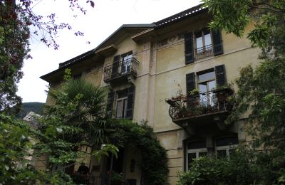 Historische Villa kaufen Faido, Tessin, Außenansicht