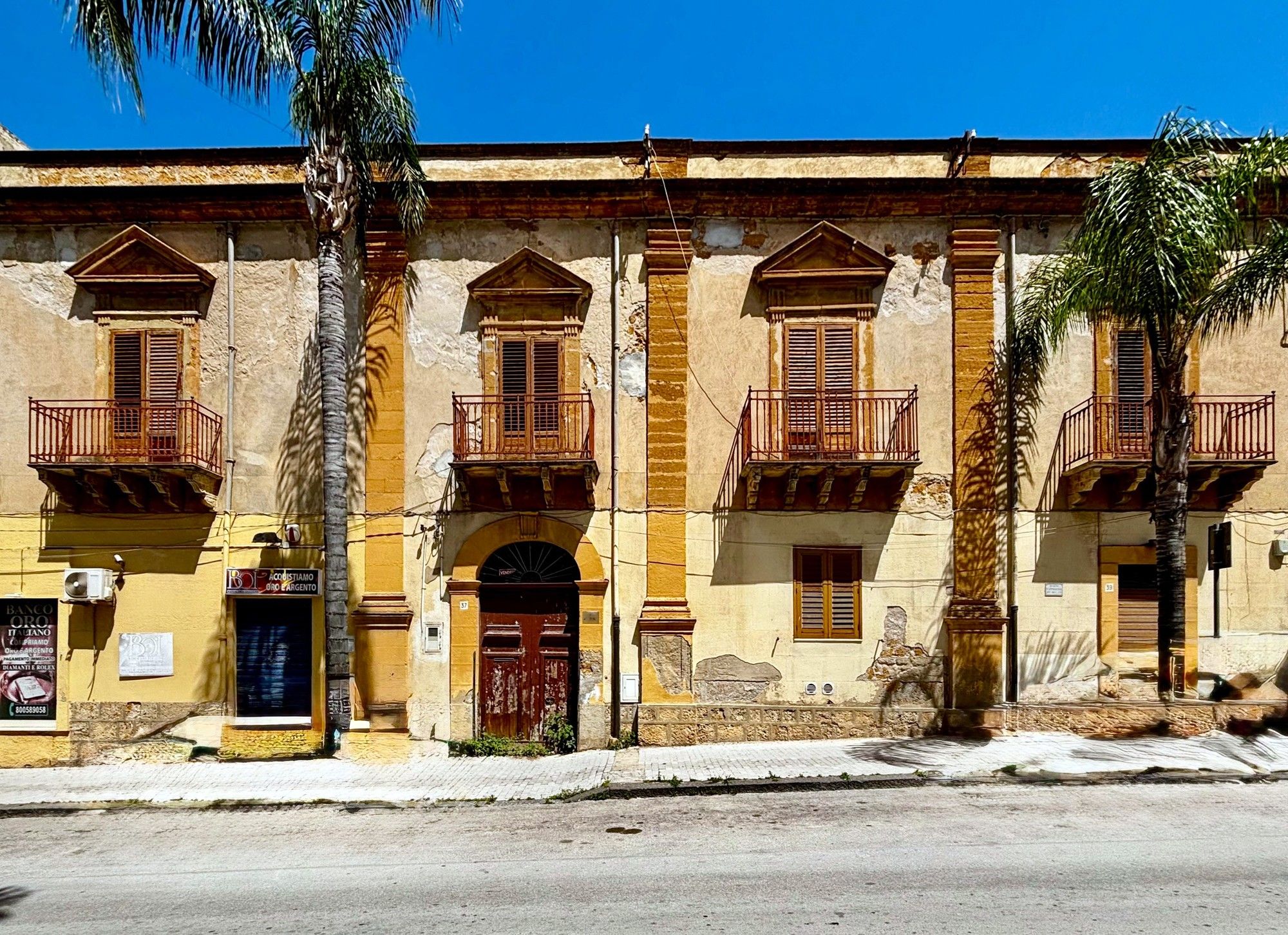 Fotos Herrschaftliches Stadthaus auf Sizilien