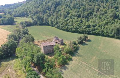 Lantgård till salu 06010 Citerna, Umbria, Bild 3/27