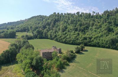 Lantgård till salu 06010 Citerna, Umbria, Bild 4/27