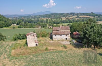Lantgård till salu 06010 Citerna, Umbria, Bild 6/27