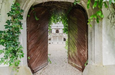 Schloss kaufen 4693 Desselbrunn, Oberösterreich, Märchenhafter Blick