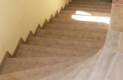 Herrenhaus/Gutshaus kaufen Komitat Nógrád, Treppe