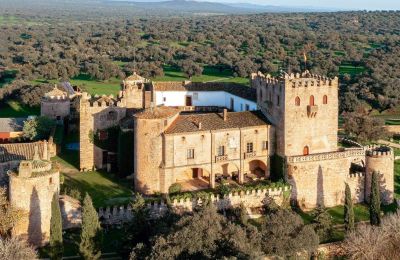 Burg kaufen San Vicente de Alcántara, Extremadura, Drohnenfoto