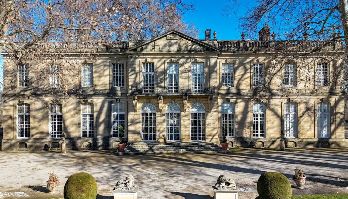 Chateau in der Region Alpes-de-Haute-Provence