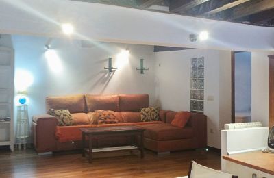 Lägenhet i historisk byggnad till salu Toledo, Amador de los Ríos 2, Castilla-La Mancha, Vardagsrum