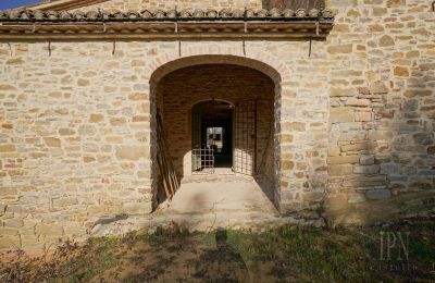 Landhaus kaufen 06026 Pietralunga, Umbrien, Foto 14/24