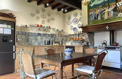 Historiskt hem till salu Sauveterre-de-Béarn, Nouvelle-Aquitaine, Bild 8/24