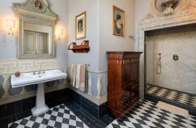 Schloss kaufen Capannori, Toskana, Badezimmer