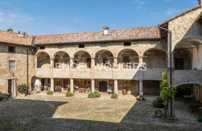 Schloss kaufen Muradello, Emilia-Romagna, Außenansicht