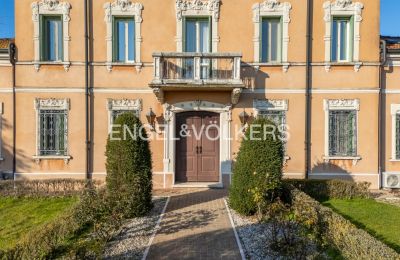 Herrgård till salu Luzzara, Emilia-Romagna, Renoverad Facad