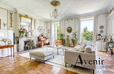 Historische Villa kaufen Vaugneray, Auvergne-Rhône-Alpes, Foto 2/12