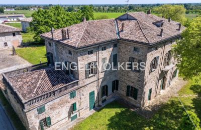 Historische Villa kaufen Montechiarugolo, Emilia-Romagna, Drohnenfoto