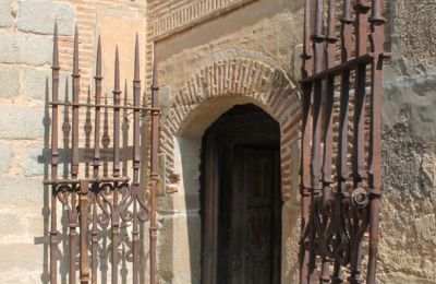 Burg kaufen Narros de Saldueña, Teniente Cecilio López 48, Kastilien und León, Foto 2/20