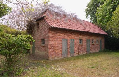Herrenhaus/Gutshaus kaufen 19073 Zülow, Dorfplatz 8, Mecklenburg-Vorpommern, Nebengebäude