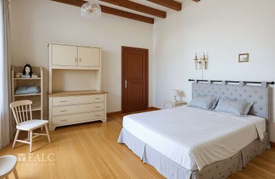 Stadtpalais kaufen Santanyí, Balearen, Schlafzimmer - Schlafzimmer, Skandinavisch - (KI generiert)
