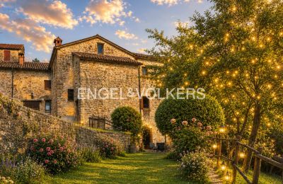 Landhaus kaufen Ravarano Castello, Via Borgo Antico, Emilia-Romagna, Sanierte Fassade