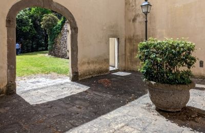 Luxus-Altbauwohnung kaufen Pisa, Toskana, Garten
