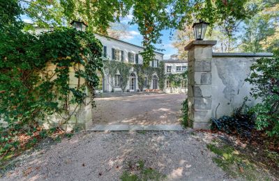 Historische Villa kaufen 21019 Somma Lombardo, Lombardei:  Zufahrt