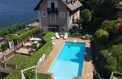 Historische Villa kaufen Baveno, Piemont:  Grundstück