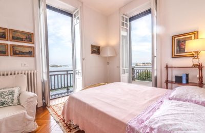 Historische Villa kaufen Baveno, Piemont:  Schlafzimmer