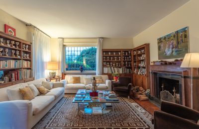 Historische Villa kaufen Verbania, Piemont, Wohnzimmer