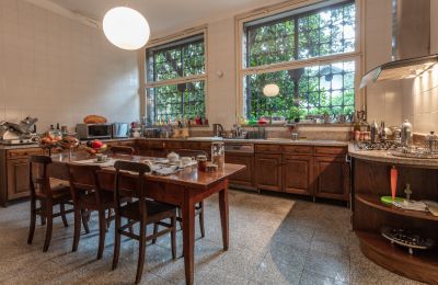 Historische Villa kaufen Verbania, Piemont, Küche