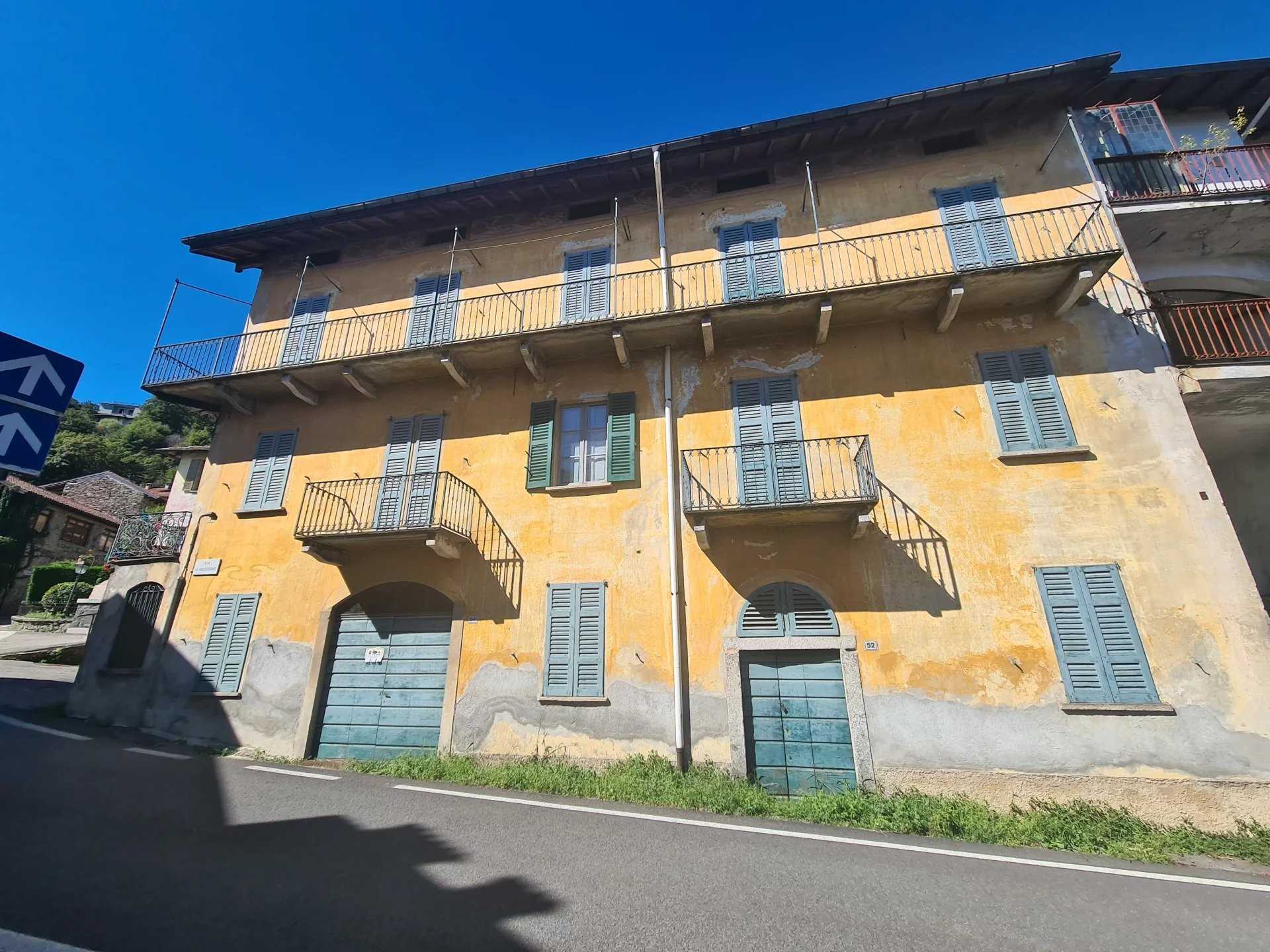 Fotos Historisches Dorfhaus mit Seeblick am Lago Maggiore