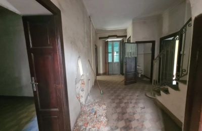 Landhaus kaufen Magognino, Piemont, Eingangshalle