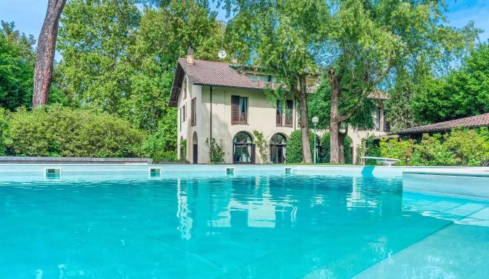 Historische Villa kaufen Castelletto Sopra Ticino, Piemont,  Italien