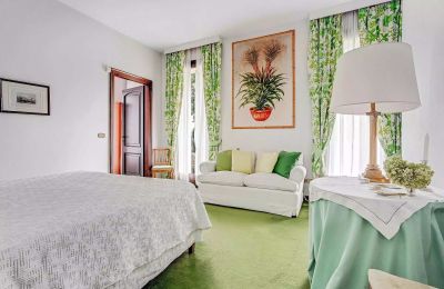 Historische Villa kaufen Castelletto Sopra Ticino, Piemont, Schlafzimmer