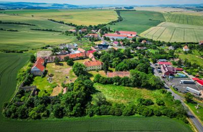 Schloss kaufen Žatec, okres Louny, Lage der Immobilie