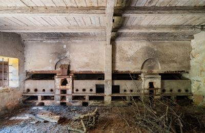 Schloss kaufen Žatec, okres Louny, Nebengebäude