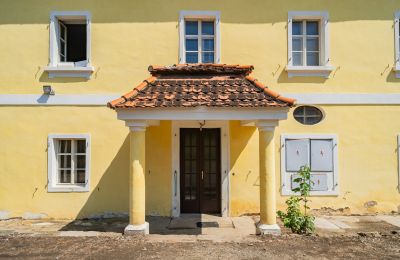 Schloss kaufen Žatec, okres Louny, Eingang