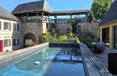 Burg kaufen Bayern, Pool