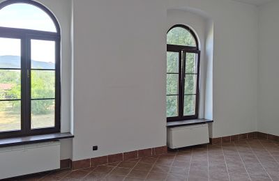 Herrenhaus/Gutshaus kaufen Kovarce, Parková 3, Region Nitra, Foto 5/16